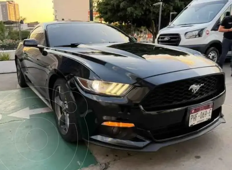 Foto Ford Mustang GT 5.0L V8 Aut usado (2016) color Negro precio $390,000