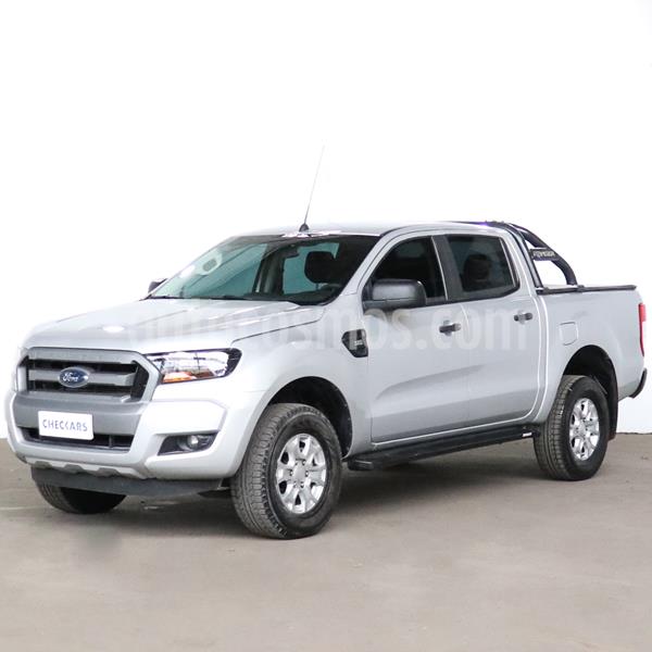 foto Ford Ranger XLS 3.2L 4x2 TDi CD usado (2017) color Plata precio $2.366.000