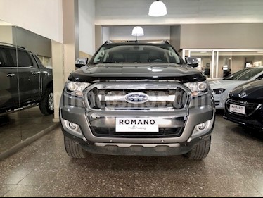 Ford Ranger Limited 3.2L 4x4 TDi CD Aut 2015/2016 usado (2018) color Gris Mercurio precio $2.650.000