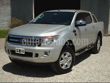 Ford Ranger XLT 3.2L 4x4 TDi CD 2015/2016 usado (2014) color Gris Claro precio $680.000