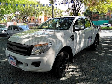 foto Ford Ranger Cabina Doble 2.2 XL 4X2 usado (2013) color Blanco precio $45.000.000
