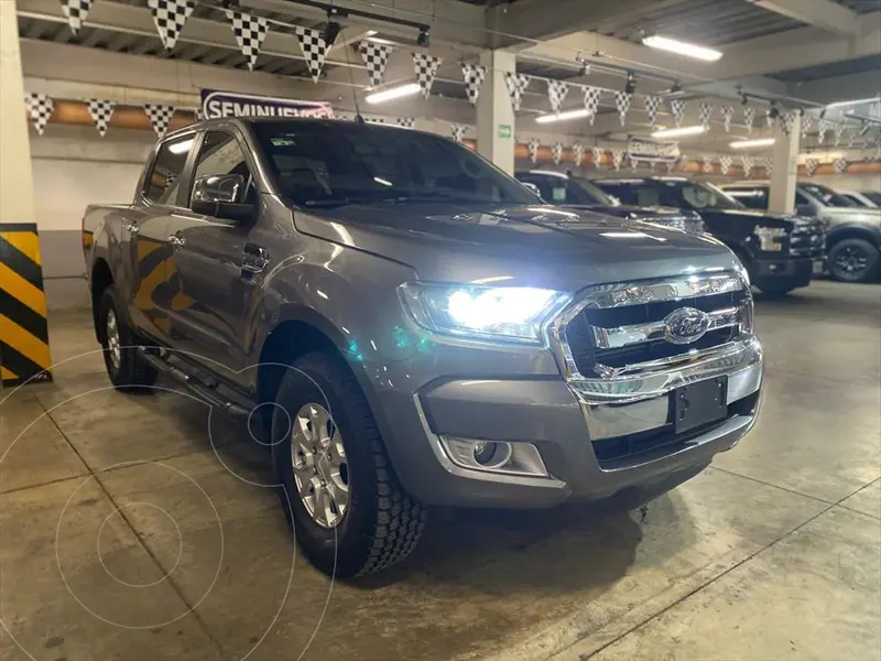 Foto Ford Ranger XLT Diesel 4x4 Cabina Doble usado (2019) color Gris precio $498,000