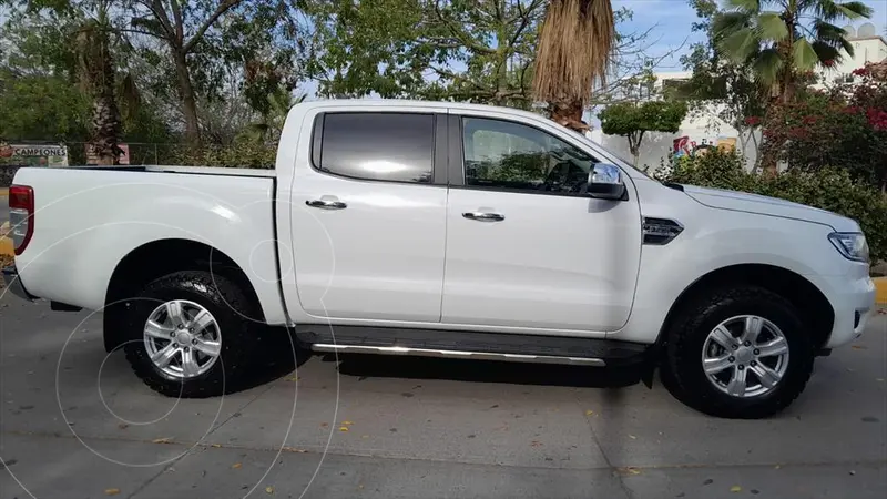 Foto Ford Ranger XLT CREW CAB DIESEL 3.2L I5 6VEL 4X4 TA usado (2022) color Blanco precio $539,000