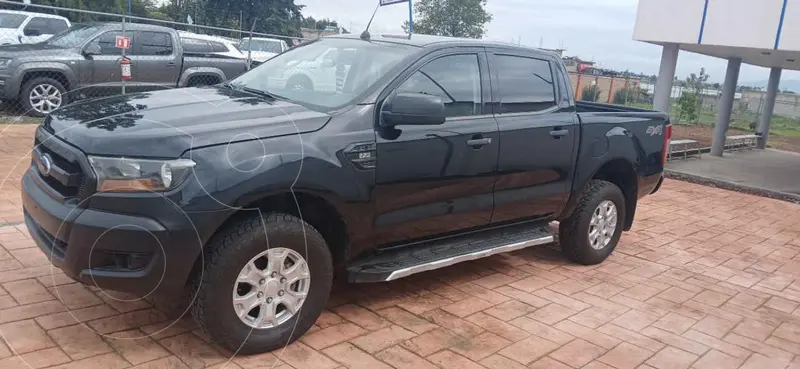 Foto Ford Ranger XLT Diesel 4x4 Cabina Doble Piel usado (2019) color Negro financiado en mensualidades(enganche $86,912 mensualidades desde $9,482)