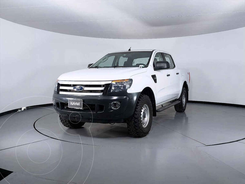 Foto Ford Ranger XLT Diesel 4x4 Cabina Doble usado (2016) color Blanco precio $390,999