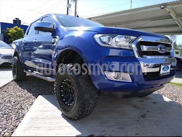 Ford Ranger XLT 4x2 Cabina Doble usado (2017) color Azul Electrico precio $335,000