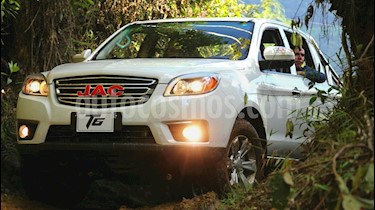 Foto venta carro usado Ford Ranger XL Sinc. Doble Cab. 4x2 (2017) color Blanco precio BoF980.000