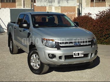 foto Ford Ranger XLS 3.2L 4x2 TDi CD 2015/2016 usado (2012) color Gris Claro precio $395.000