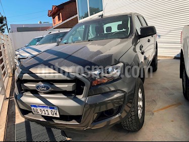 foto Ford Ranger XLS 3.2L 4x4 TDi CD usado (2017) color Gris Mercurio precio $1.480.000
