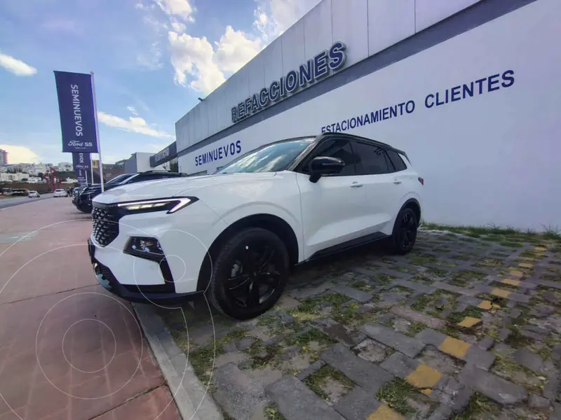 Foto Ford Territory Dark Edition usado (2025) color Blanco financiado en mensualidades(enganche $131,780 mensualidades desde $12,994)