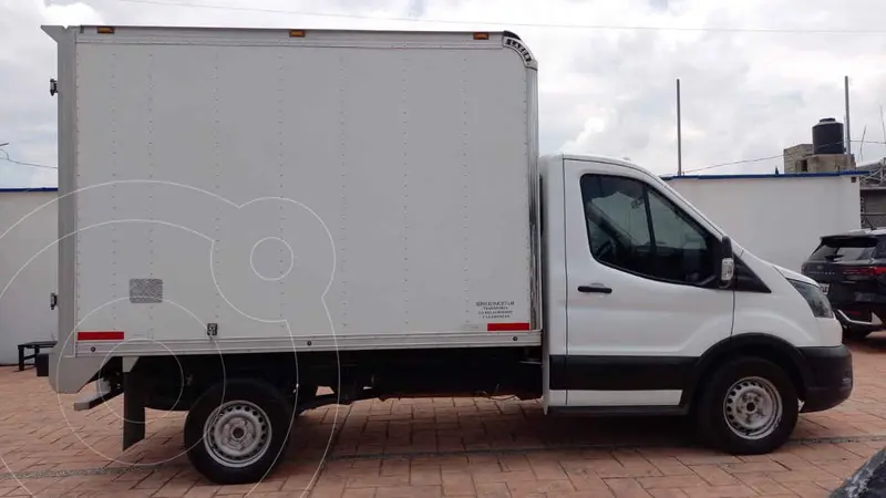ford transit-chasis