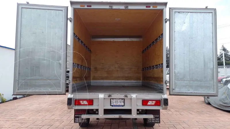 ford transit-chasis
