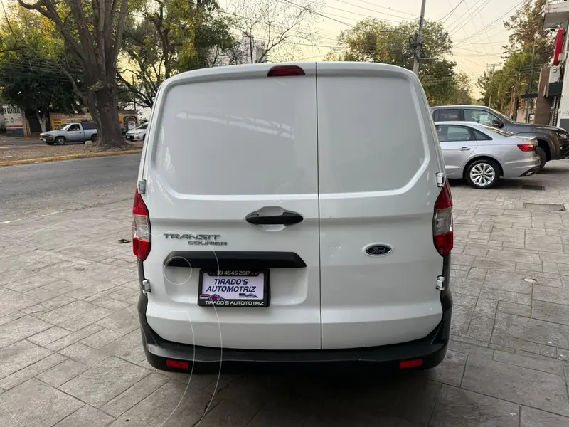 ford transit-courier