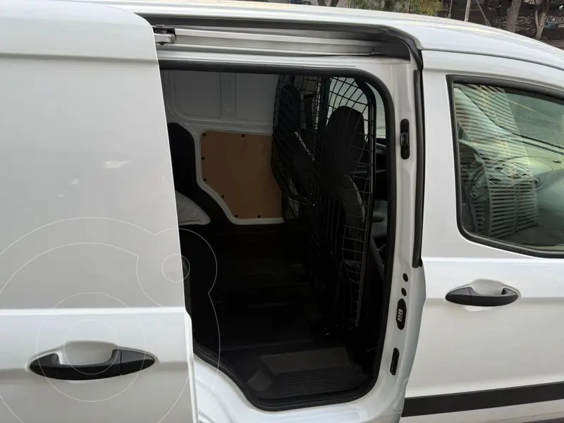 ford transit-courier