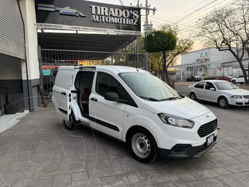 ford transit-courier
