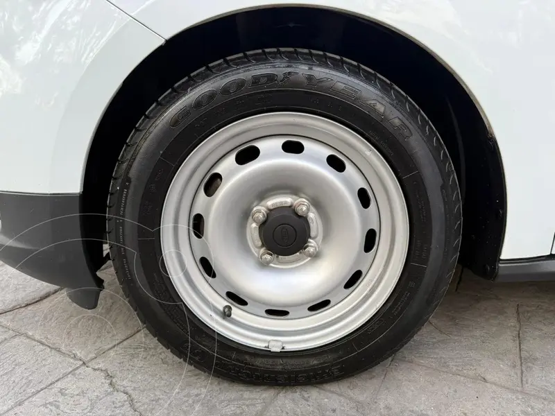 ford transit-courier