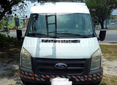 Ford Transit Diesel Pasajeros usado (2013) color Blanco precio $168,000