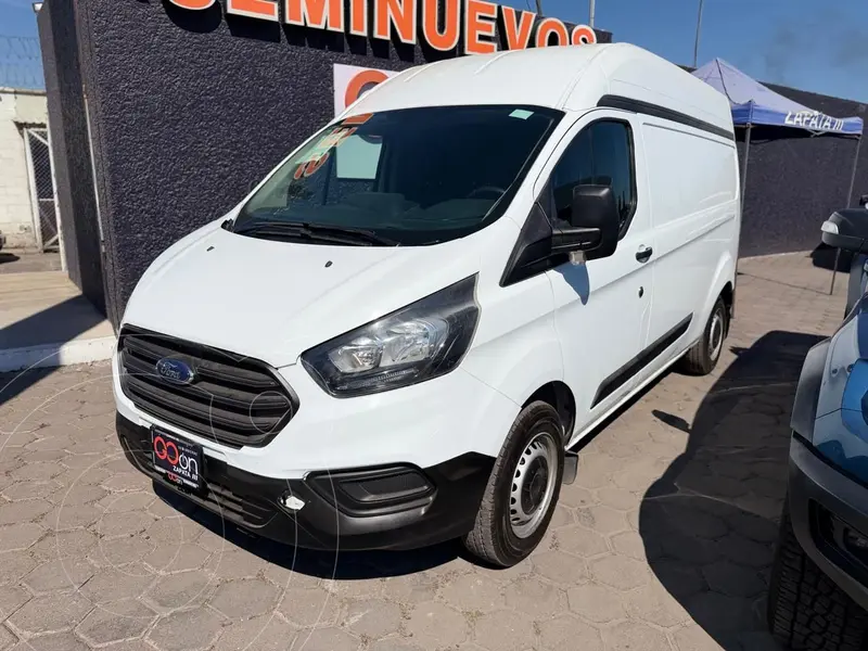 Foto Ford Transit Gasolina Van Mediana usado (2021) color Blanco precio $499,800