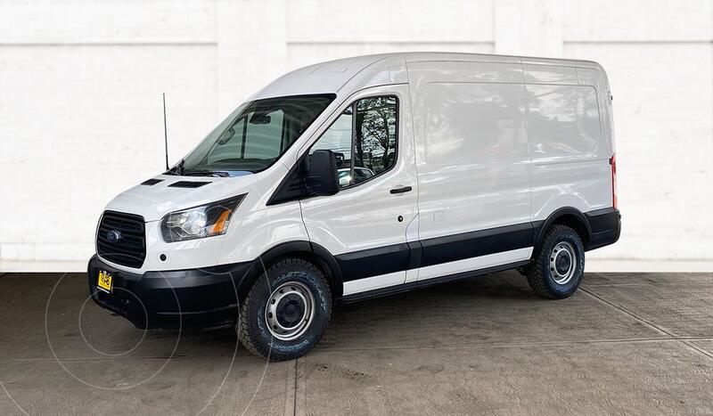 Foto Ford Transit Gasolina Van usado (2017) color Blanco precio $510,000