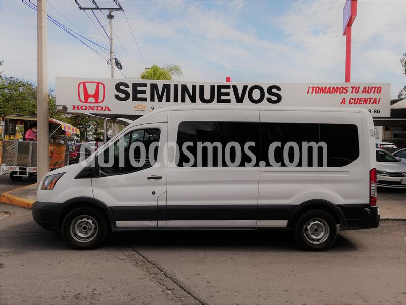 foto Ford Transit Gasolina 15 Pasajeros usado (2017) color Blanco precio $399,000