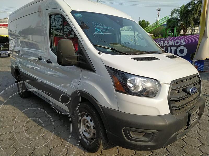 Ford Transit Gasolina Van Mediana financiado en mensualidades enganche $182,400 mensualidades desde $11,103