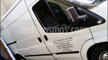 Ford Transit Diesel Chasis Larga usado (2011) color Blanco Nieve precio $150,000