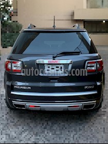 GMC Acadia Denali usado (2013) color Gris precio $600,000