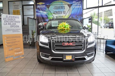 foto GMC Acadia Denali usado (2014) color Plata precio $386,000
