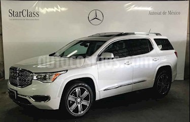 foto GMC Acadia Denali usado (2017) color Blanco precio $569,000