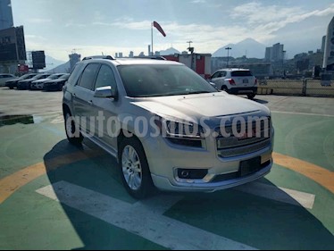 foto GMC Acadia Denali usado (2016) color Plata precio $430,000