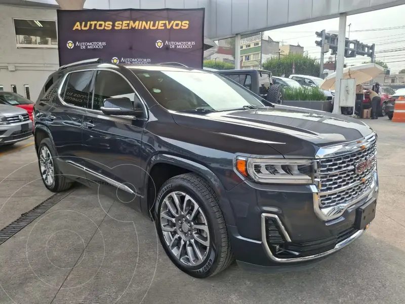 Foto GMC Acadia Denali usado (2021) color Negro financiado en mensualidades(enganche $104,000 mensualidades desde $12,588)