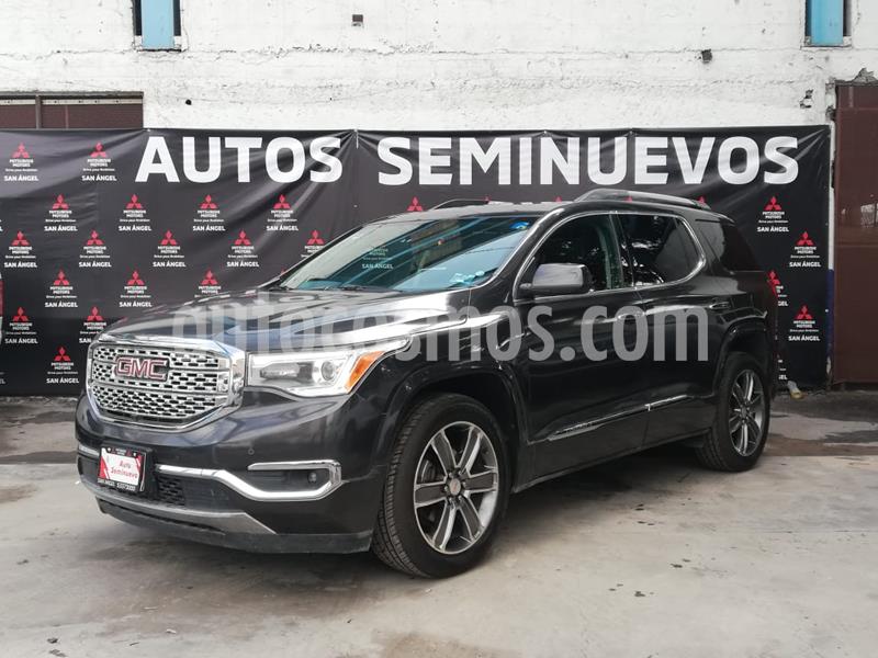 GMC Acadia Denali usado (2017) color Gris precio $4,750,000