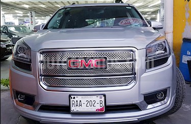 foto GMC Acadia Denali usado (2016) color Blanco Diamante precio $431,000
