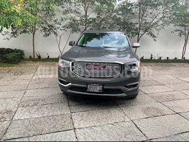 foto GMC Acadia Denali usado (2017) color Gris precio $460,000