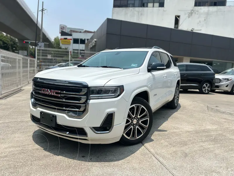 Foto GMC Acadia AT4 usado (2020) color Blanco financiado en mensualidades(enganche $124,300 mensualidades desde $13,955)