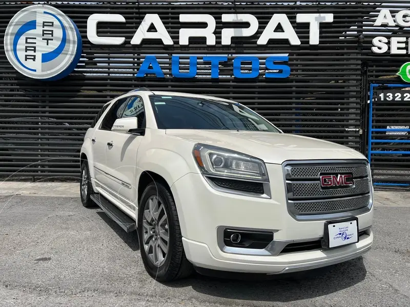 Foto GMC Acadia Denali usado (2014) color Blanco precio $249,000