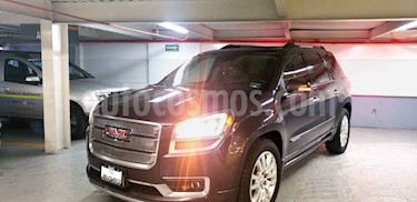 Foto GMC Acadia Denali usado (2016) color Vino Tinto precio $455,000