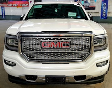 foto GMC Sierra Denali DVD usado (2017) color Blanco Diamante precio $877,000