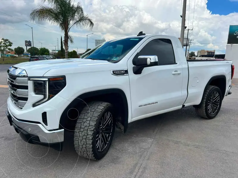 Foto GMC Sierra Cabina Regular usado (2024) color Blanco precio $887,900