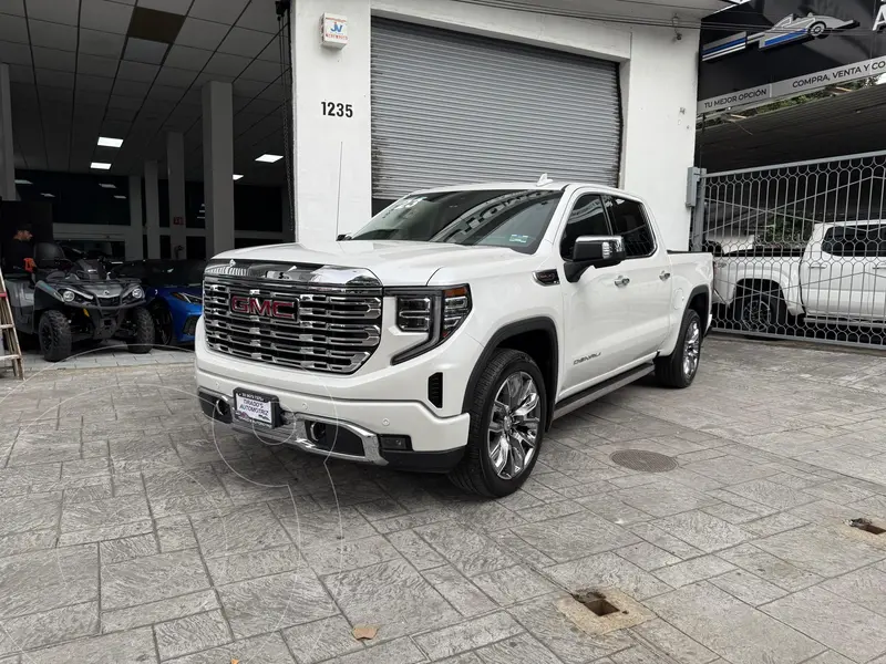Foto GMC Sierra Denali usado (2023) color Blanco precio $1,389,900
