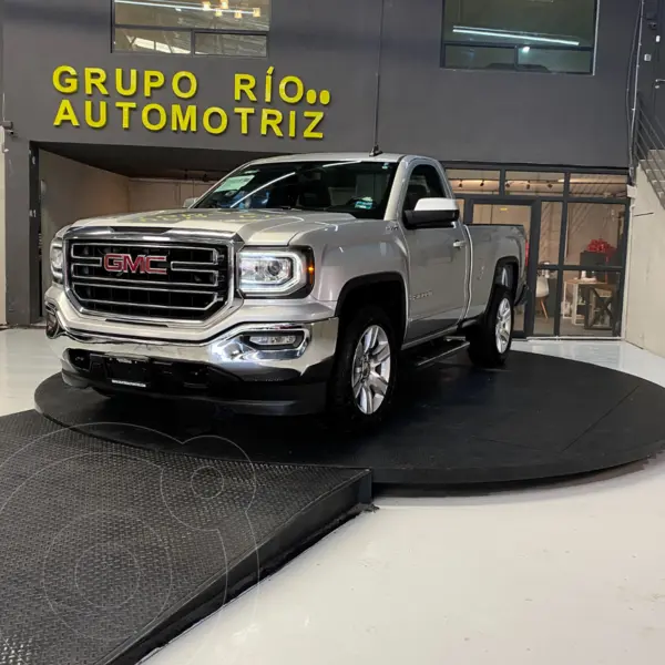 Foto GMC Sierra Cabina Regular SLE 4x4 usado (2016) color plateado precio $479,000
