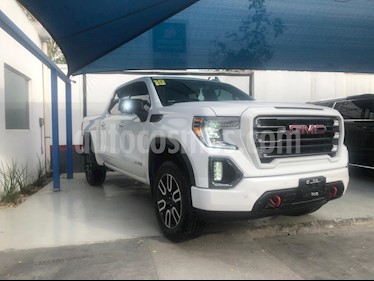 GMC Sierra AT4 usado (2019) color Blanco precio $940,000