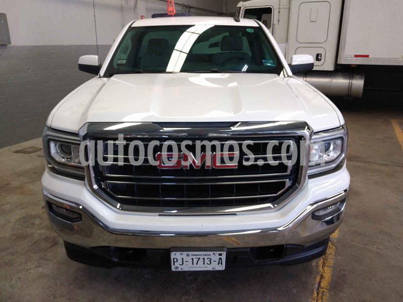 foto GMC Sierra Cabina Regular SLE 4x4 usado (2016) color Blanco precio $494,900