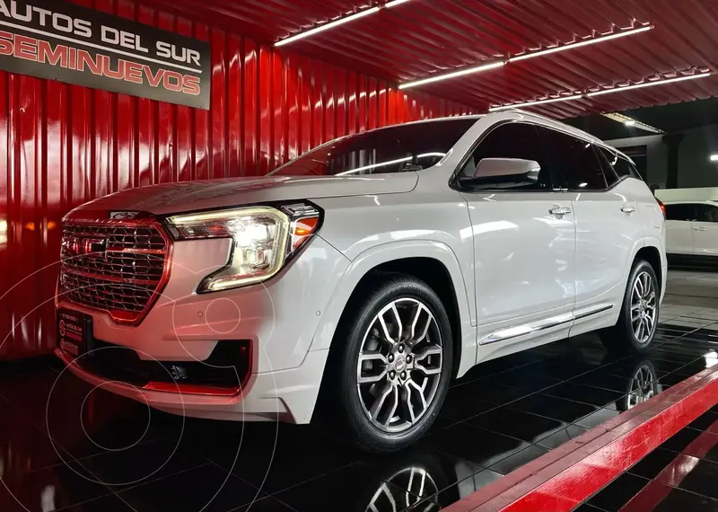 Foto GMC Terrain Denali usado (2023) color Blanco precio $649,000
