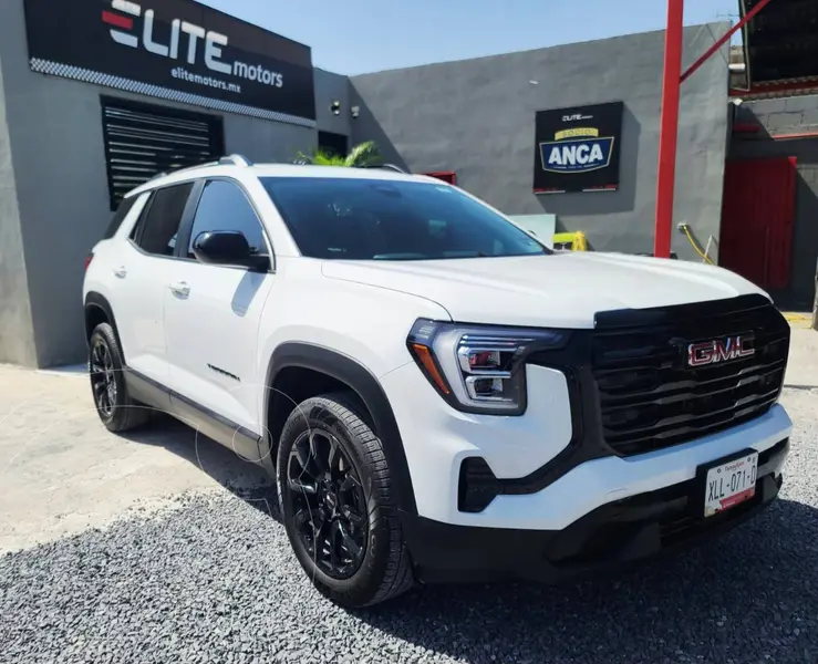 Foto GMC Terrain Denali usado (2025) color Blanco precio $719,900