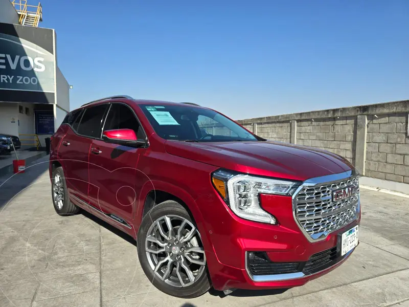 Foto GMC Terrain AT4 usado (2024) color Rojo precio $560,000