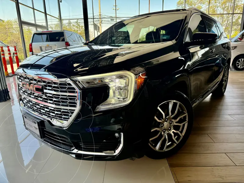 Foto GMC Terrain Denali usado (2024) color Negro precio $699,900