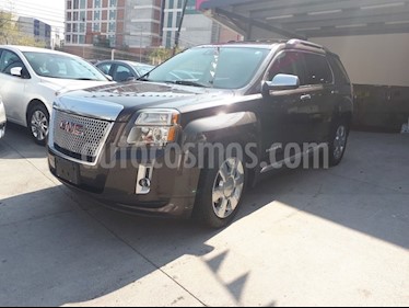 GMC Terrain Denali usado (2014) color Gris precio $285,000