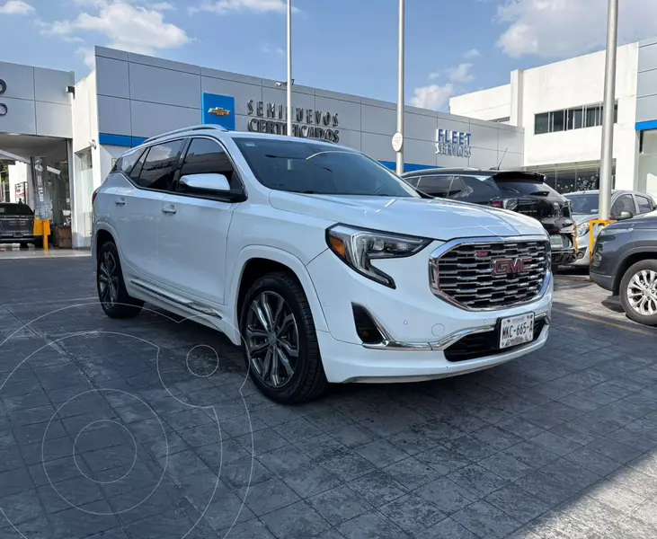 Foto GMC Terrain Denali usado (2018) color Blanco precio $350,000