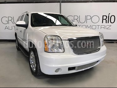 foto GMC Yukon Denali 8 Vel AWD usado (2007) color Blanco precio $169,000